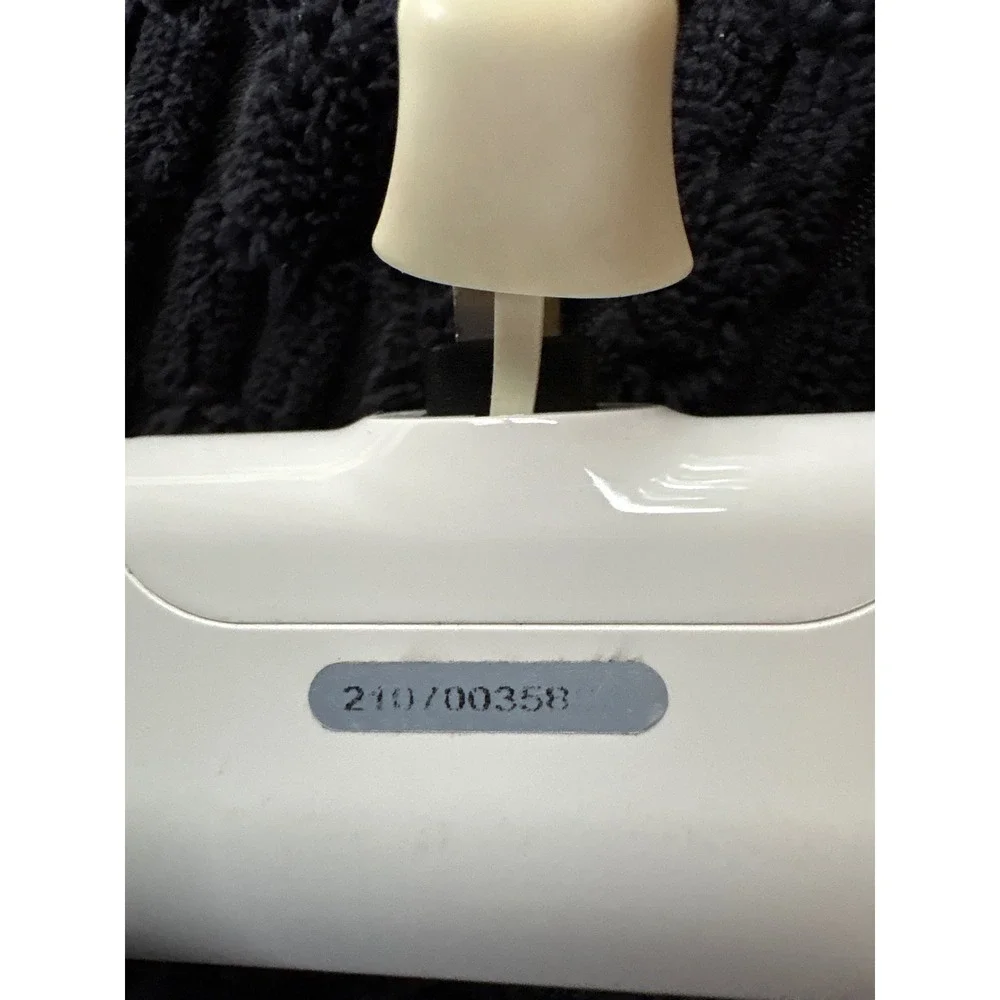 iWALK‎ Link Me 4 Portable Charger 4500mAh White iPhone Power Bank DBL4500L